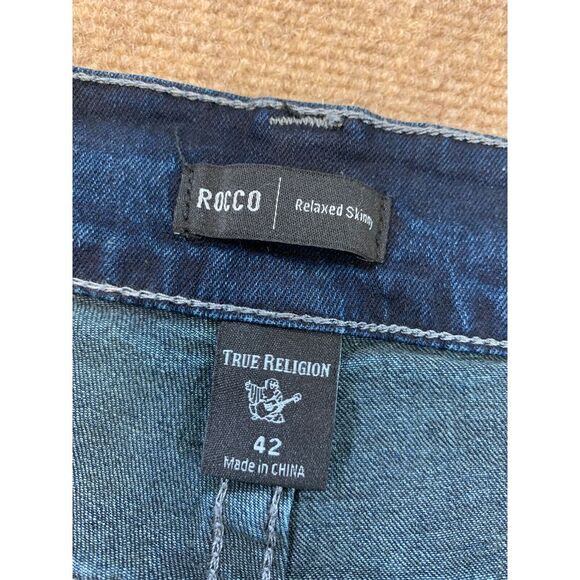 True Religion Rocco Jeans Mens 42x32 Relaxed No Flap Whiskers Blue Denim - Picture 8 of 13